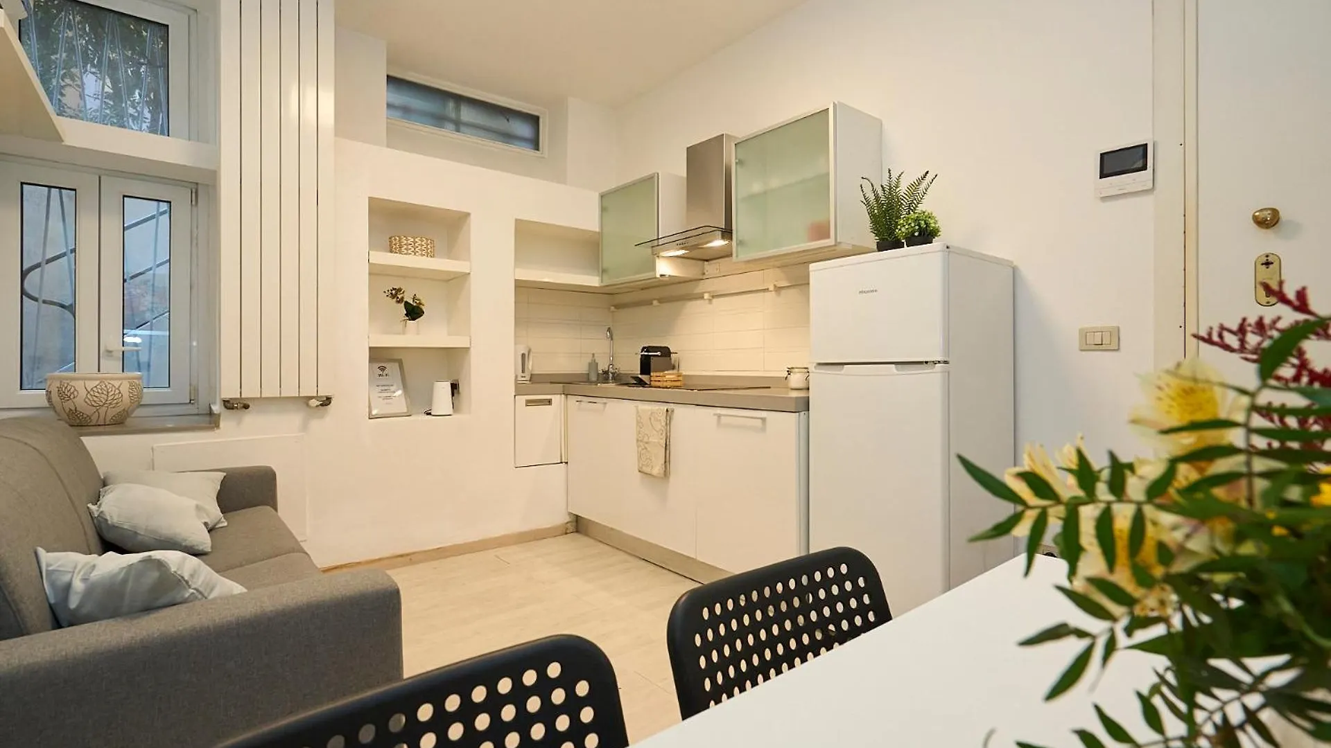 Garden Loft - 20 Minutes Walk From City Life-Duomo Milan Italy